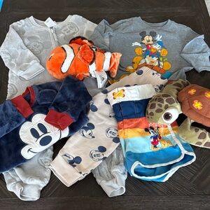 Disney Toddler Clothing Bundle 2T 7pc Finding Nemo Outfit Set Shorts Tee Plush